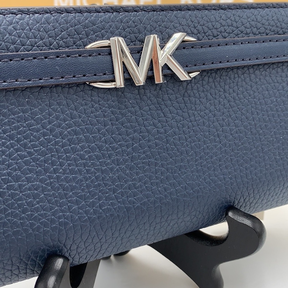 Michael Kors Reed Large Bifold Pebbled Leather Snap Wallet Card Case Navy NWT - Picture 11 of 12